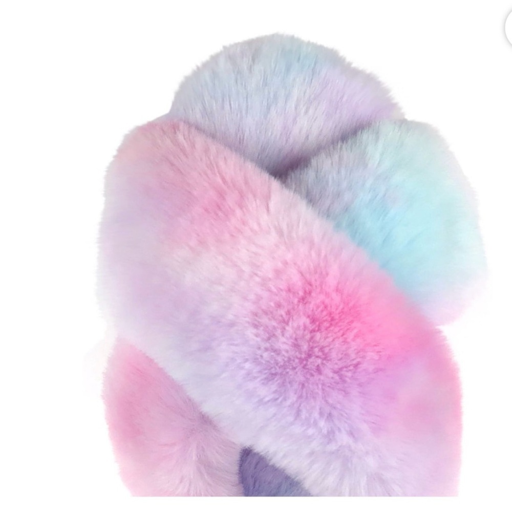 Wonder Nation Fluffy Cross Band Slipper with hard sole - Picture 4 of 6
